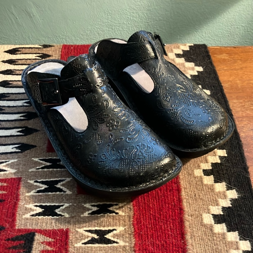 Alegria Hello Doily Classic Clogs size 37